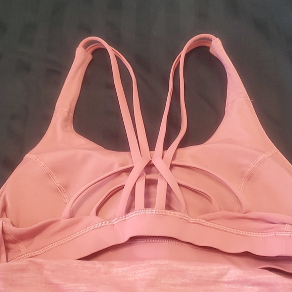 Lululemon Athletica shirt - Picture 4 of 6